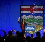 danielle_smith2_small Geopolitică