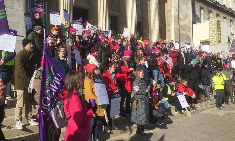 strike_medium Știri Externe