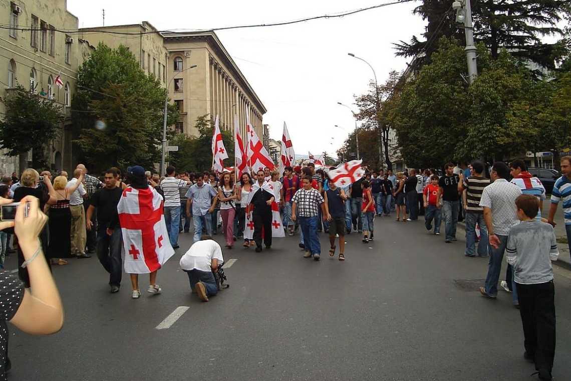 Proteste bune în Georgia dar rele în Moldova: dublu standard occidental!