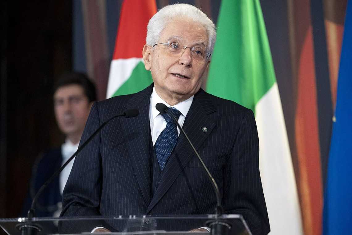 ITALIA: Mattarella intervine și atacă Comisia Covid! Guvernul bate în retragere!