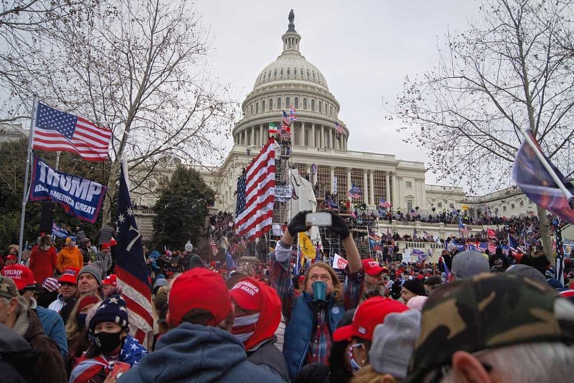 SUA: Cum Partidul Democrat a simulat o insurecție americană pe 6 ianuarie